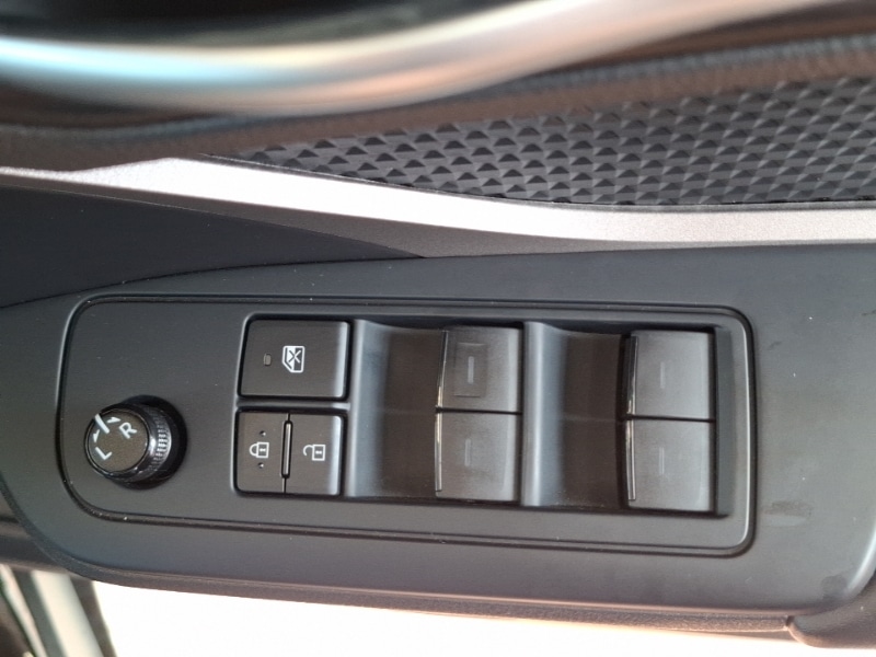 Used Toyota C-HR 2021 for sale - 78112840: Photo 12