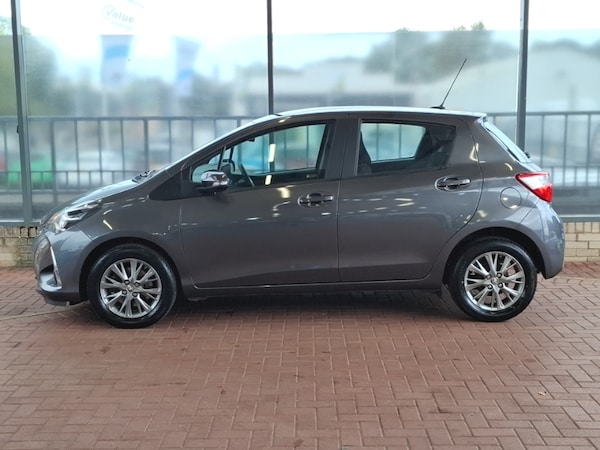 Used Toyota Yaris 2018 for sale - 76225917: Photo 4