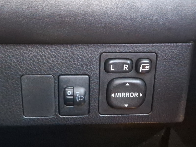Used Toyota RAV4 2016 for sale - 76195209: Photo 17