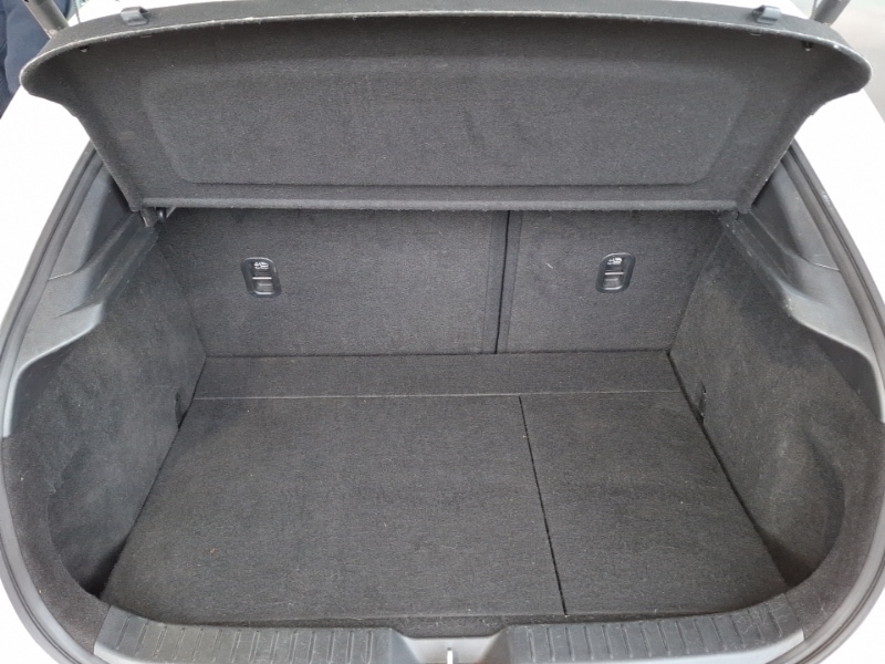 Used Mazda CX-30 2021 for sale - 76427630: Photo 8