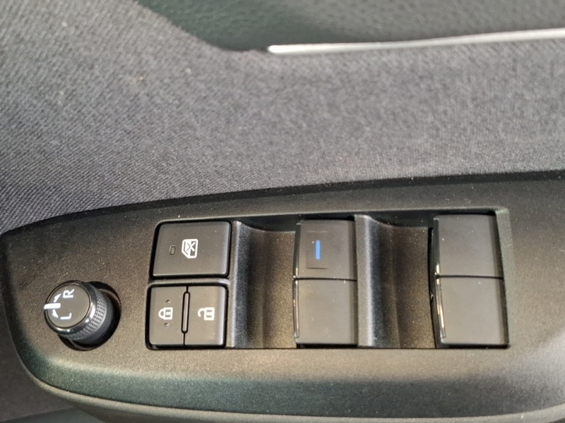 Used Toyota Yaris Cross 2023 for sale - 78112844: Photo 14