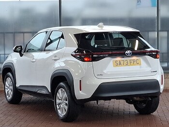 Used Toyota Yaris Cross 2023 for sale - 78112844: Photo