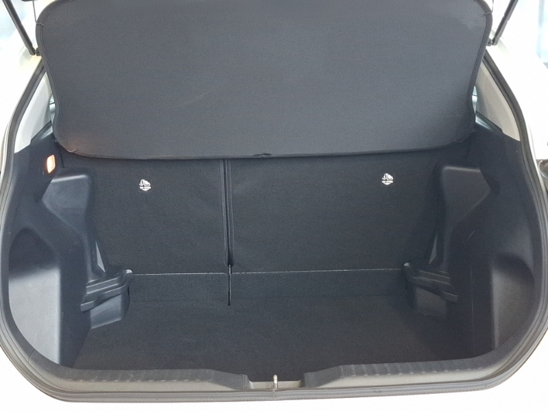 Used Toyota Yaris Cross 2023 for sale - 78112844: Photo 8