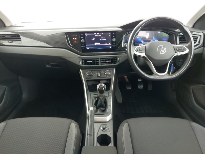 Used Volkswagen Polo 2024 for sale - 76420851: Photo 2