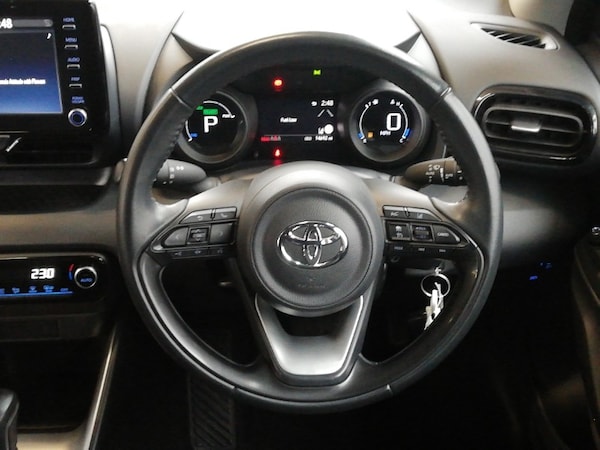 Used Toyota Yaris 2022 for sale - 76331613: Photo 7