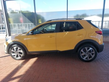 Used Kia Stonic 2024 for sale - 76639353: Photo