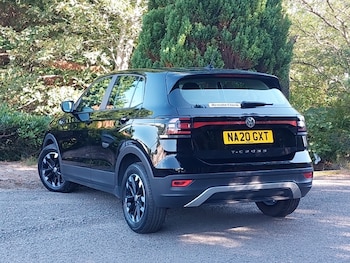 Used Volkswagen T-Cross 2020 for sale - 75633767: Photo
