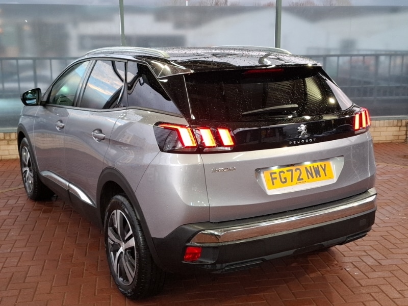 Used Peugeot 3008 2022 for sale - 76885509: Photo 3