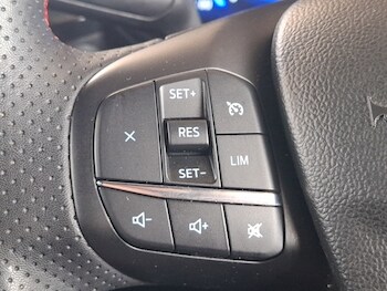 Used Ford Kuga 2023 for sale - 78460414: Photo