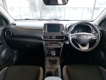 Used Hyundai KONA 2019 for sale - 76078387: Photo 2