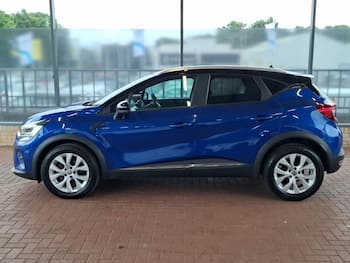 Used Renault Captur 2020 for sale - 79642079: Photo
