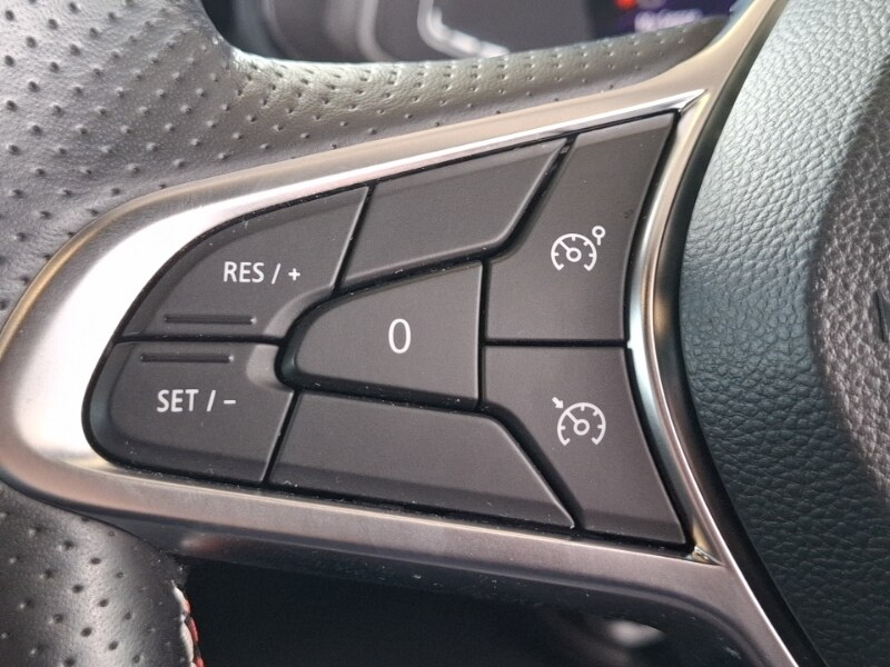 Used Renault Clio 2022 for sale - 78225380: Photo 16