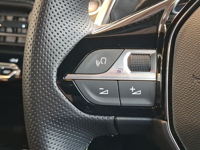 Used Peugeot 2008 2025 for sale - 77078354: Photo 18