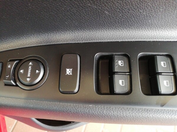 Used Kia Rio 2023 for sale - 76052096: Photo 12