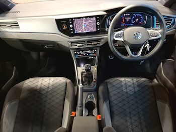 Used Volkswagen Polo 2023 for sale - 77197570: Photo