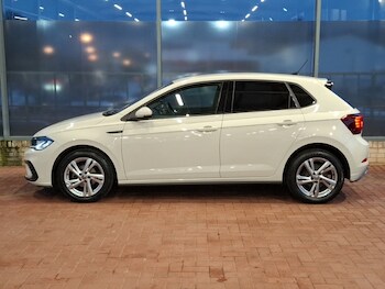 Used Volkswagen Polo 2023 for sale - 77197570: Photo