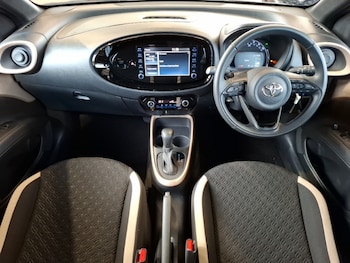 Used Toyota Aygo X 2022 for sale - 76963903: Photo