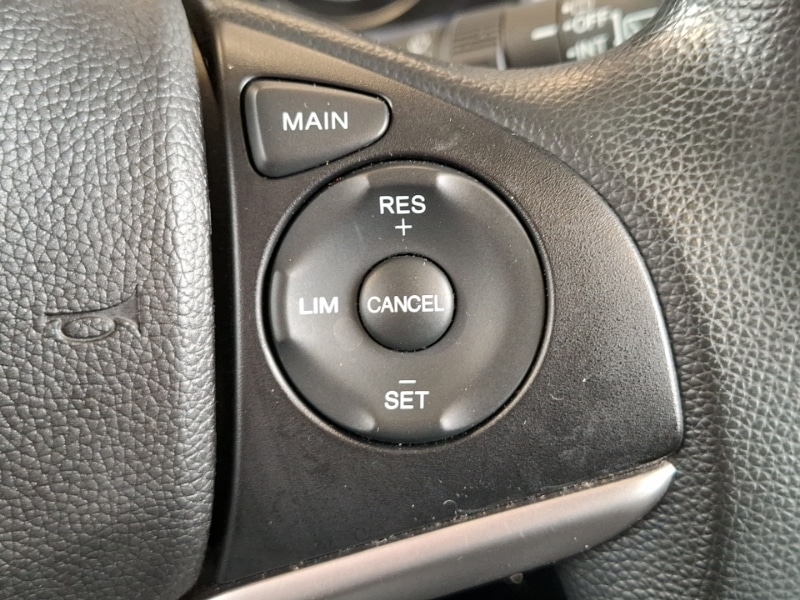 Used Honda Jazz 2017 for sale - 76456082: Photo 15