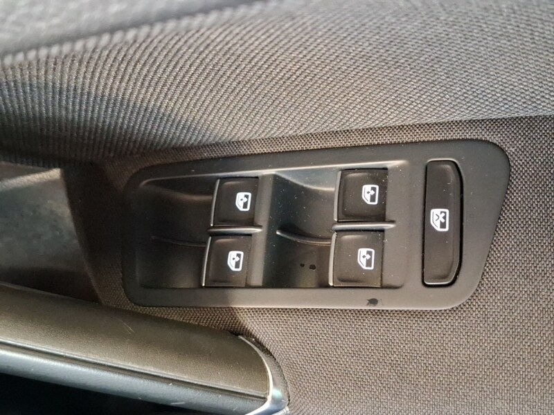 Used Volkswagen Golf 2018 for sale - 77999542: Photo 17