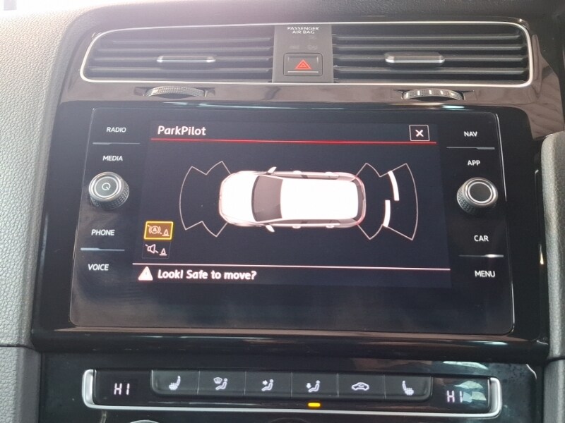 Used Volkswagen Golf 2018 for sale - 77999542: Photo 18