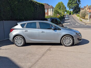Used Vauxhall Astra 2013 for sale - 79249455: Photo
