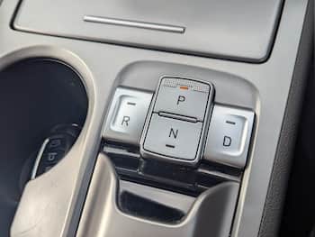 Used Hyundai KONA 2023 for sale - 79668056: Photo