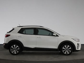Used Kia Stonic 2023 for sale - 79289712: Photo