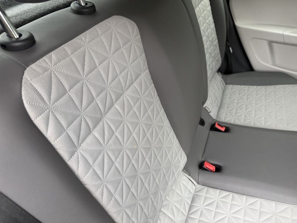 Used Volkswagen up! 2018 for sale - 76236233: Photo 29