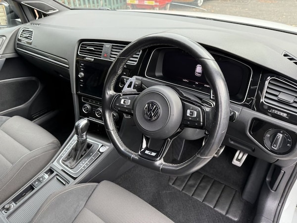 Used Volkswagen Golf 2019 for sale - 76029300: Photo 21