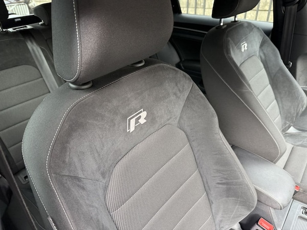 Used Volkswagen Golf 2019 for sale - 76029300: Photo 23
