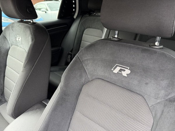 Used Volkswagen Golf 2019 for sale - 76029300: Photo 24