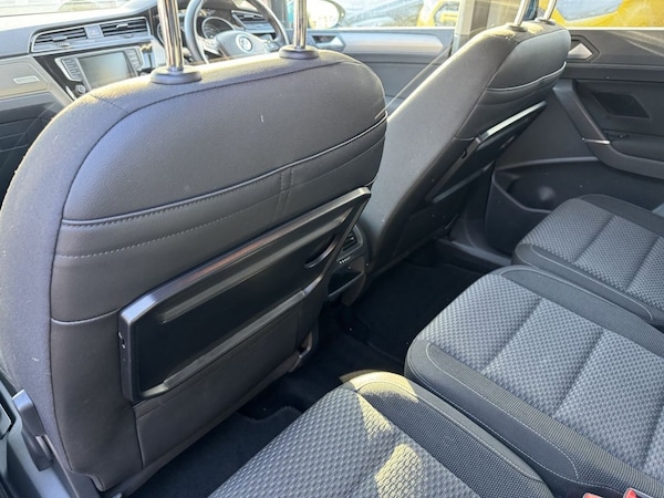Used Volkswagen Touran 2016 for sale - 75487329: Photo 26