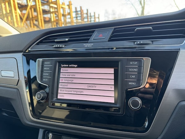 Used Volkswagen Touran 2016 for sale - 75487329: Photo 40