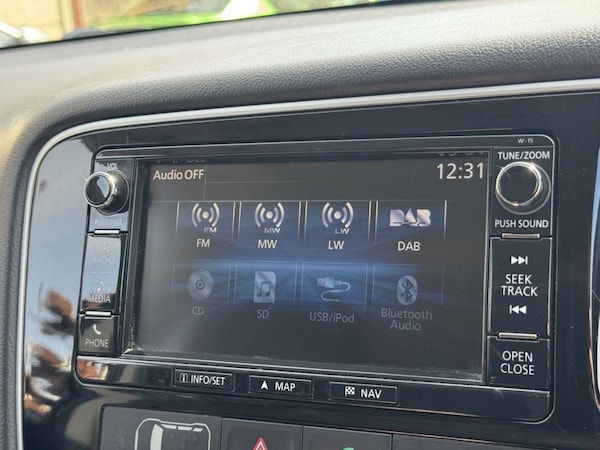 Used Mitsubishi Outlander 2016 for sale - 74866212: Photo 30
