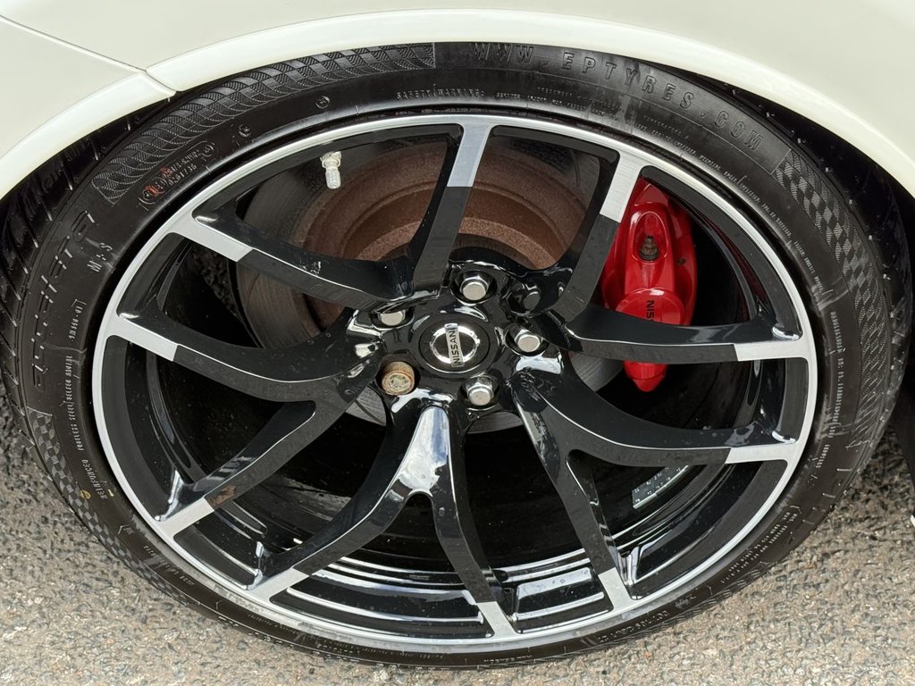 Used Nissan 370 Z 2015 for sale - 76345822: Photo 29