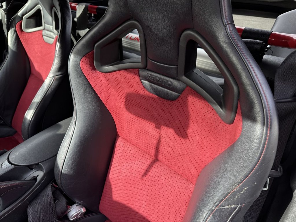 Used Nissan 370 Z 2015 for sale - 76345822: Photo 35