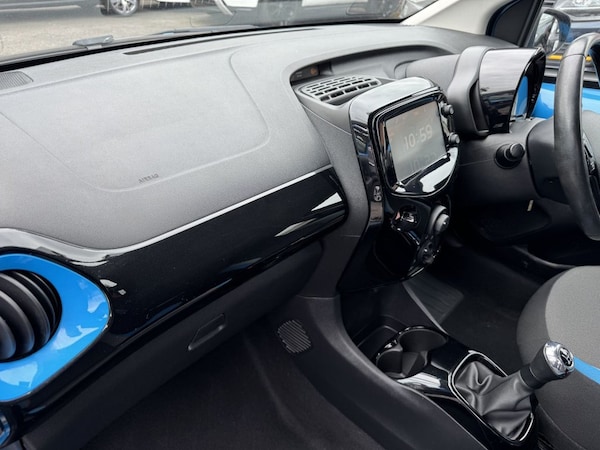 Used Toyota AYGO 2016 for sale - 75642180: Photo 20