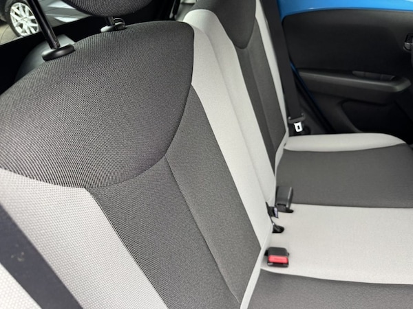 Used Toyota AYGO 2016 for sale - 75642180: Photo 23