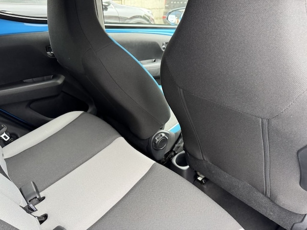 Used Toyota AYGO 2016 for sale - 75642180: Photo 25