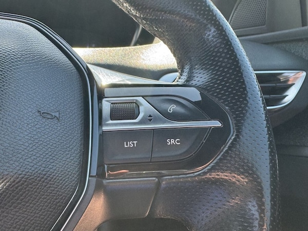 Used Peugeot 5008 2018 for sale - 75220780: Photo 33