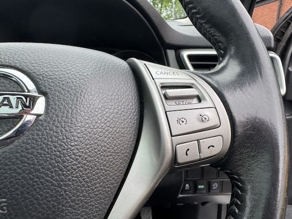 Used Nissan Qashqai 2017 for sale - 74501580: Photo 32