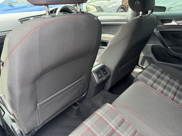 Used Volkswagen Golf 2017 for sale - 74931291: Photo 27