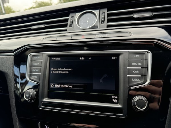 Used Volkswagen Passat 2015 for sale - 73830389: Photo 35