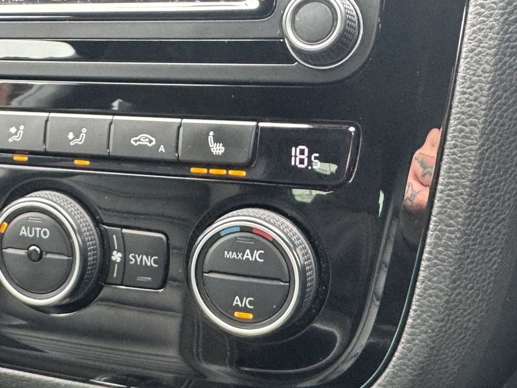 Vehicle 33
