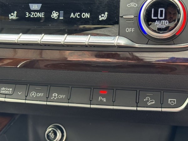 Used Audi A4 Allroad 2017 for sale - 75432717: Photo 49