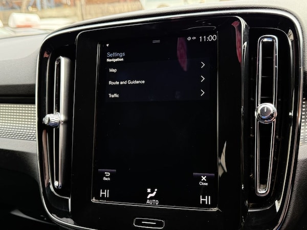 Used Volvo XC40 2019 for sale - 75642176: Photo 35
