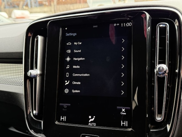 Used Volvo XC40 2019 for sale - 75642176: Photo 39