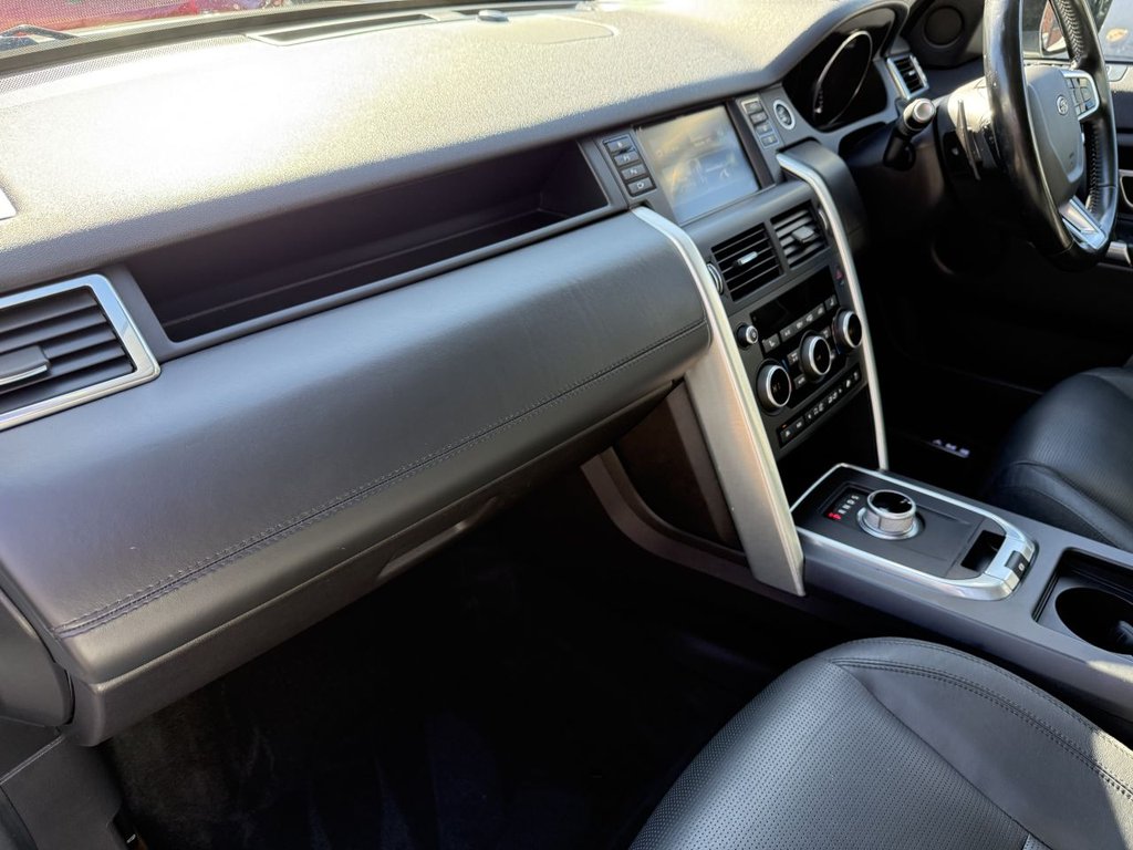 Used Land Rover Discovery Sport 2016 for sale - 76033486: Photo 23