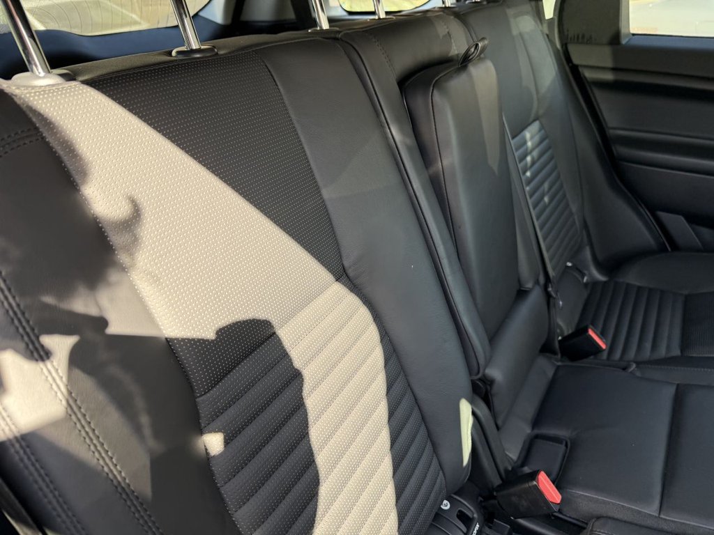 Used Land Rover Discovery Sport 2016 for sale - 76033486: Photo 26