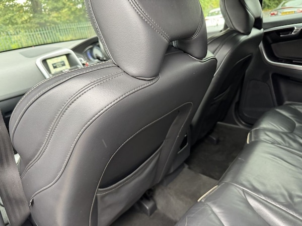 Used Volvo XC60 2015 for sale - 75727384: Photo 26